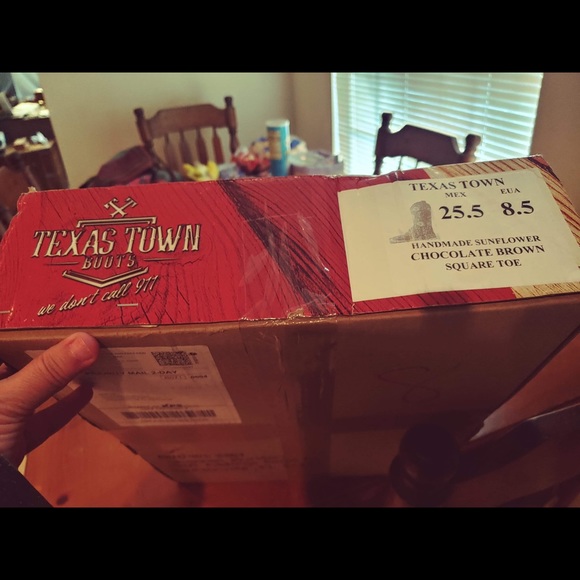 Sunflower boots - Picture 3 of 3